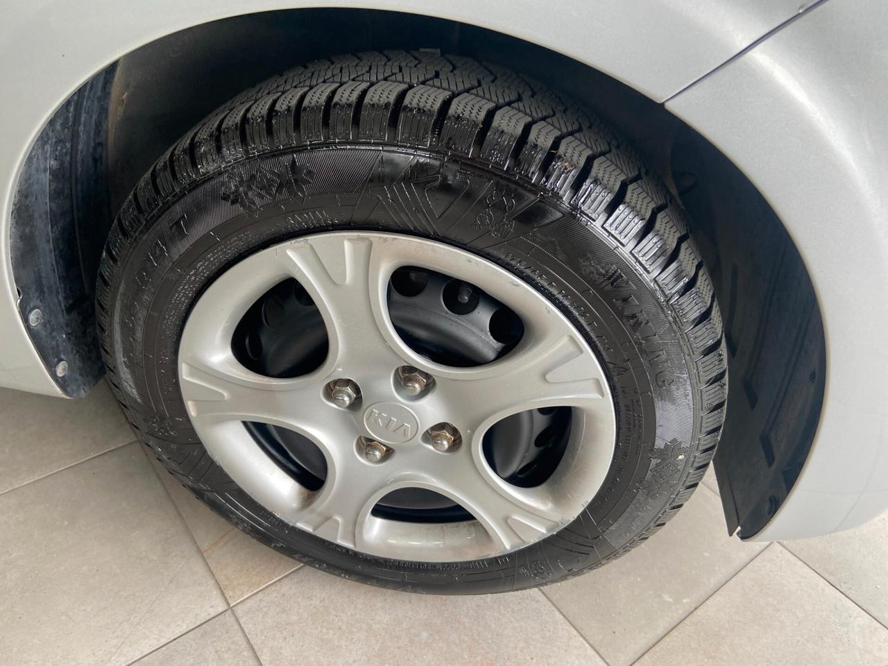 Kia Picanto 1.0 12V 5 porte Active