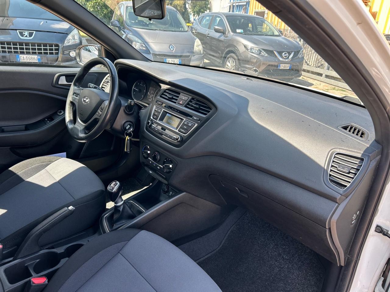 Hyundai i20 1.1 CRDi 12V 5 porte Comfort