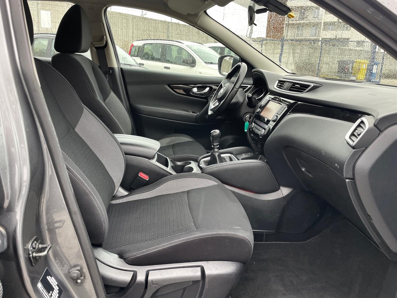 Nissan Qashqai 1.5 dCi 115 CV 2MOD. DISPONIBILI
