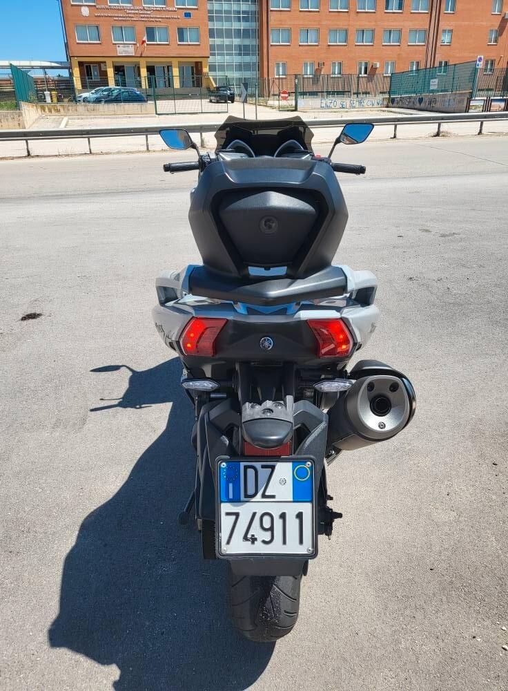 Yamaha TMAX 530 SX