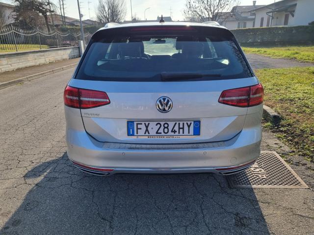 VOLKSWAGEN Passat Variant 2.0 TDI DSG Executive BlueMotion Tech.