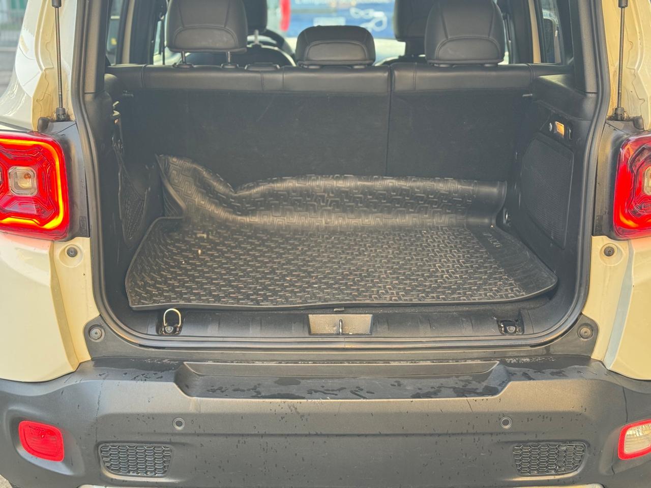 Jeep Renegade 2.0 Mjt 140CV 4WD Active Drive Opening Edition