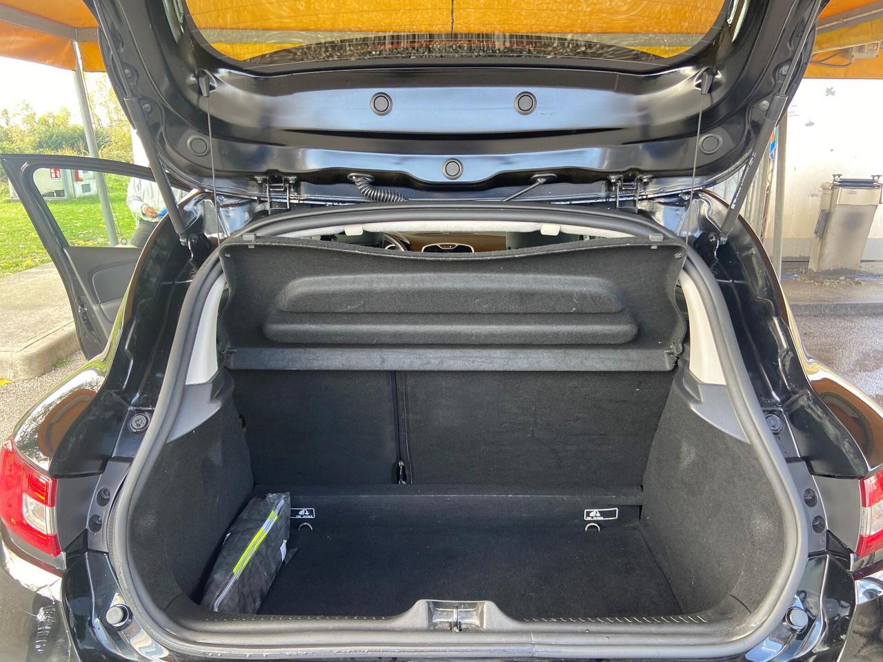 Renault Clio dCi 8V 90CV Start&Stop 5 porte NEOPATENTATI