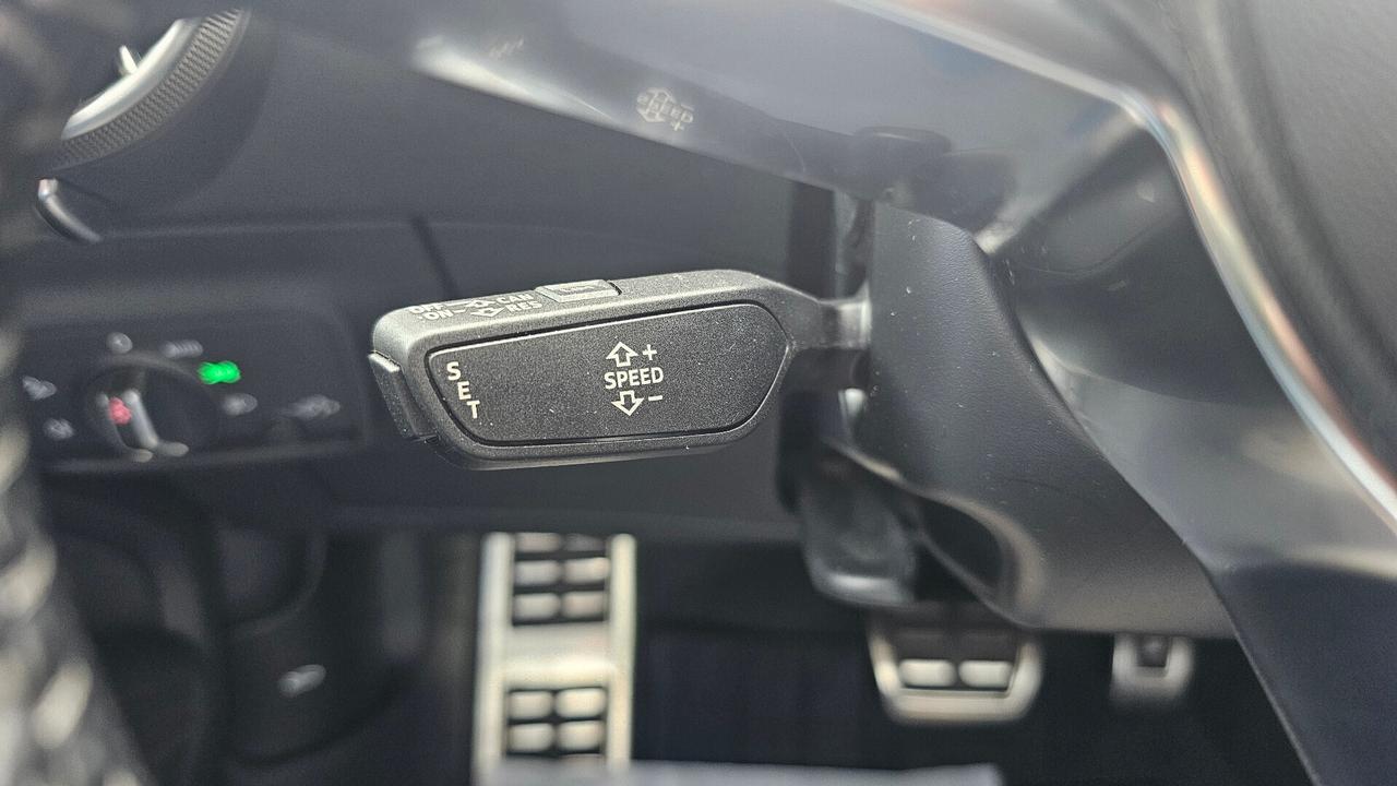Audi TT Coupé 45 TFSI quattro S TRONIC S LINE UNIPRO MATRIX ANDROID/APPLE