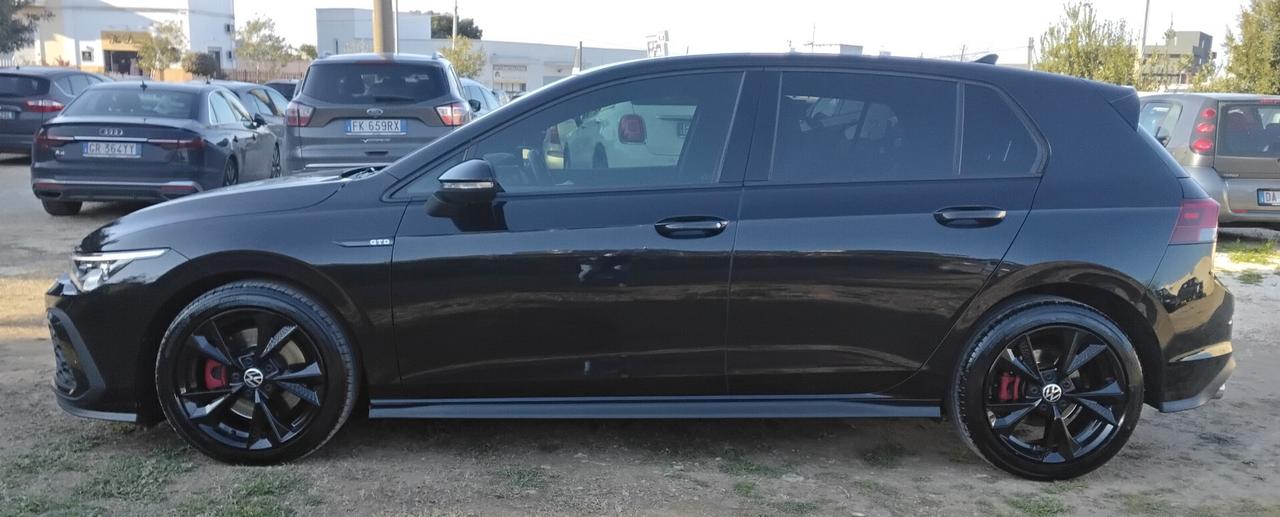 Volkswagen Golf 2.0 GTD DSG