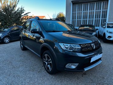 Dacia Sandero Stepway 1.5 Blue dCi 95CV 15th Anniversary "NEOPATENTATI"