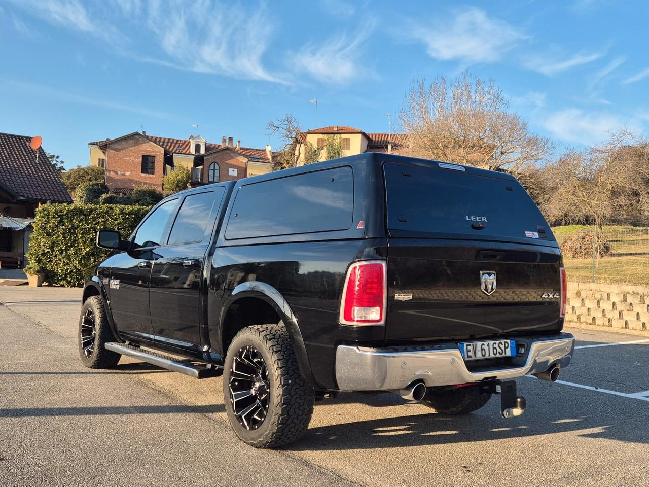 Dodge RAM 1500 LARAMIE 2014