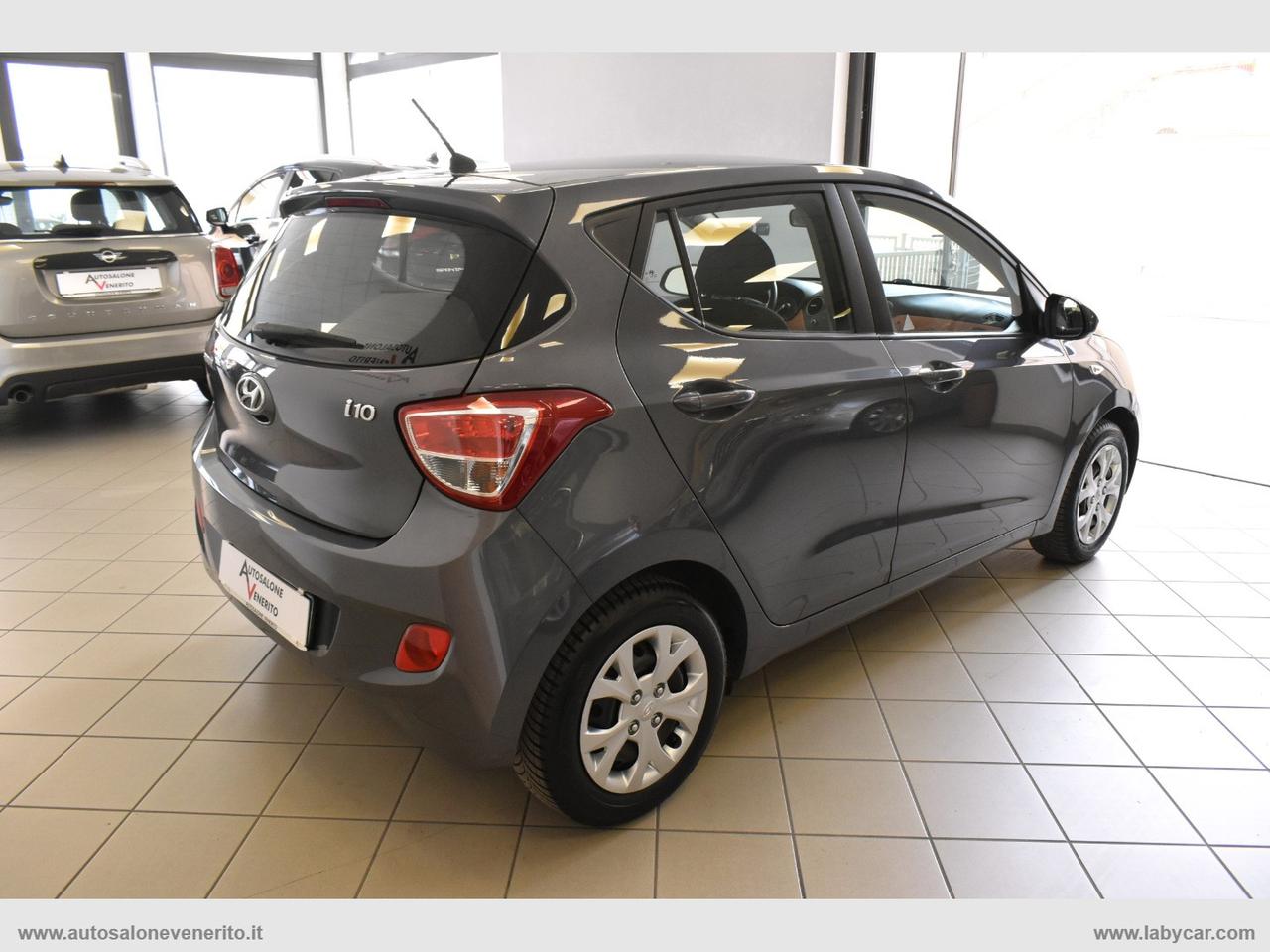 HYUNDAI i10 1.0 MPI Sound Edition A/T