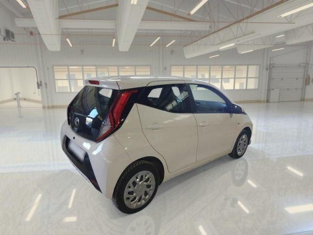 TOYOTA Aygo Connect 1.0 VVT-i 72CV 5 porte x-business plus