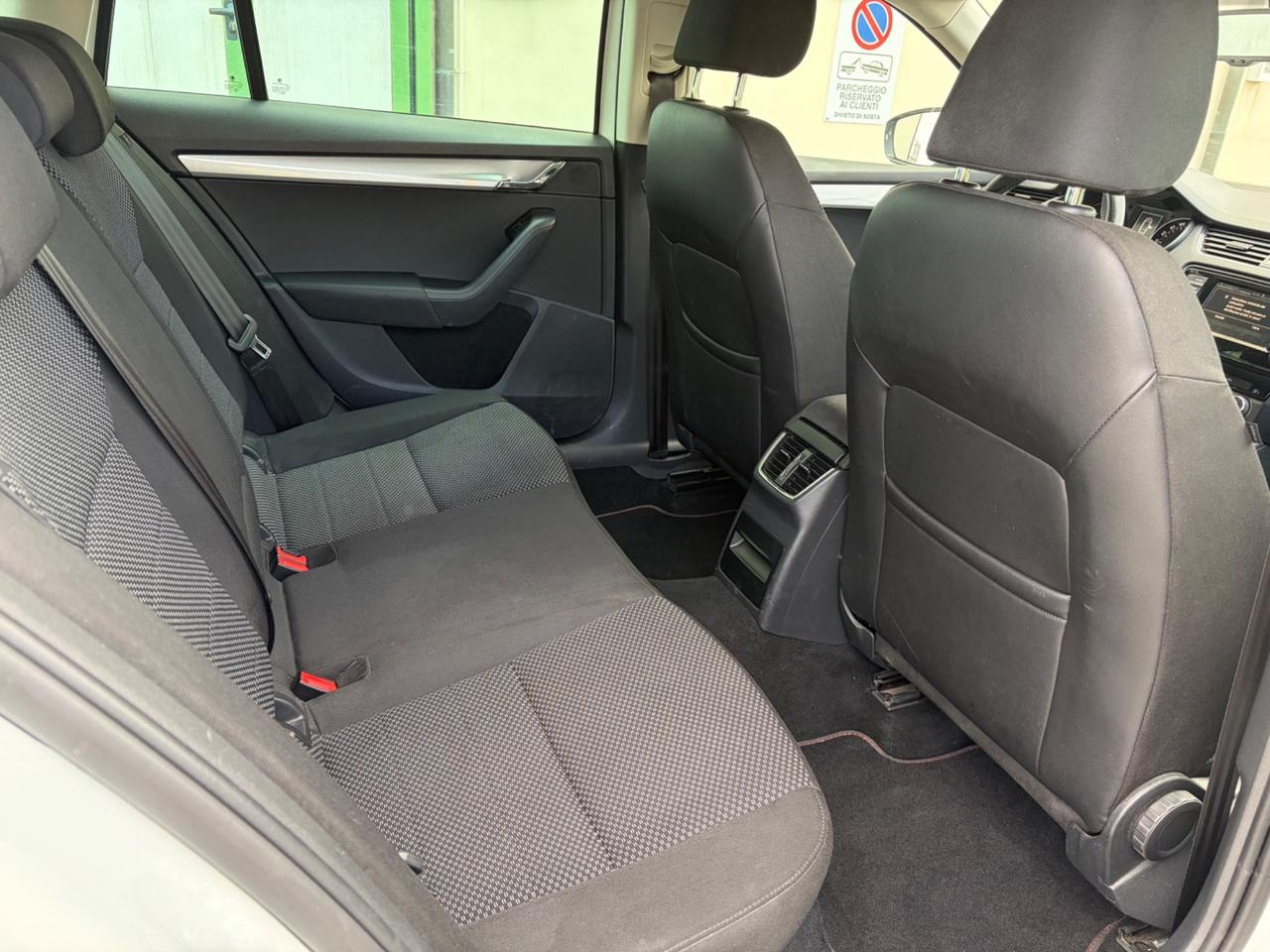Skoda Octavia 1.4 TSI Wagon Executive G-Tec