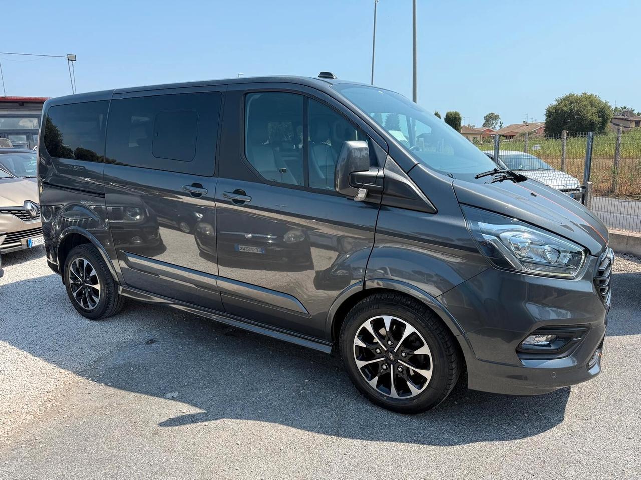 Ford Tourneo Custom 320 2.0 EcoBlue 170CV aut. PC Sport