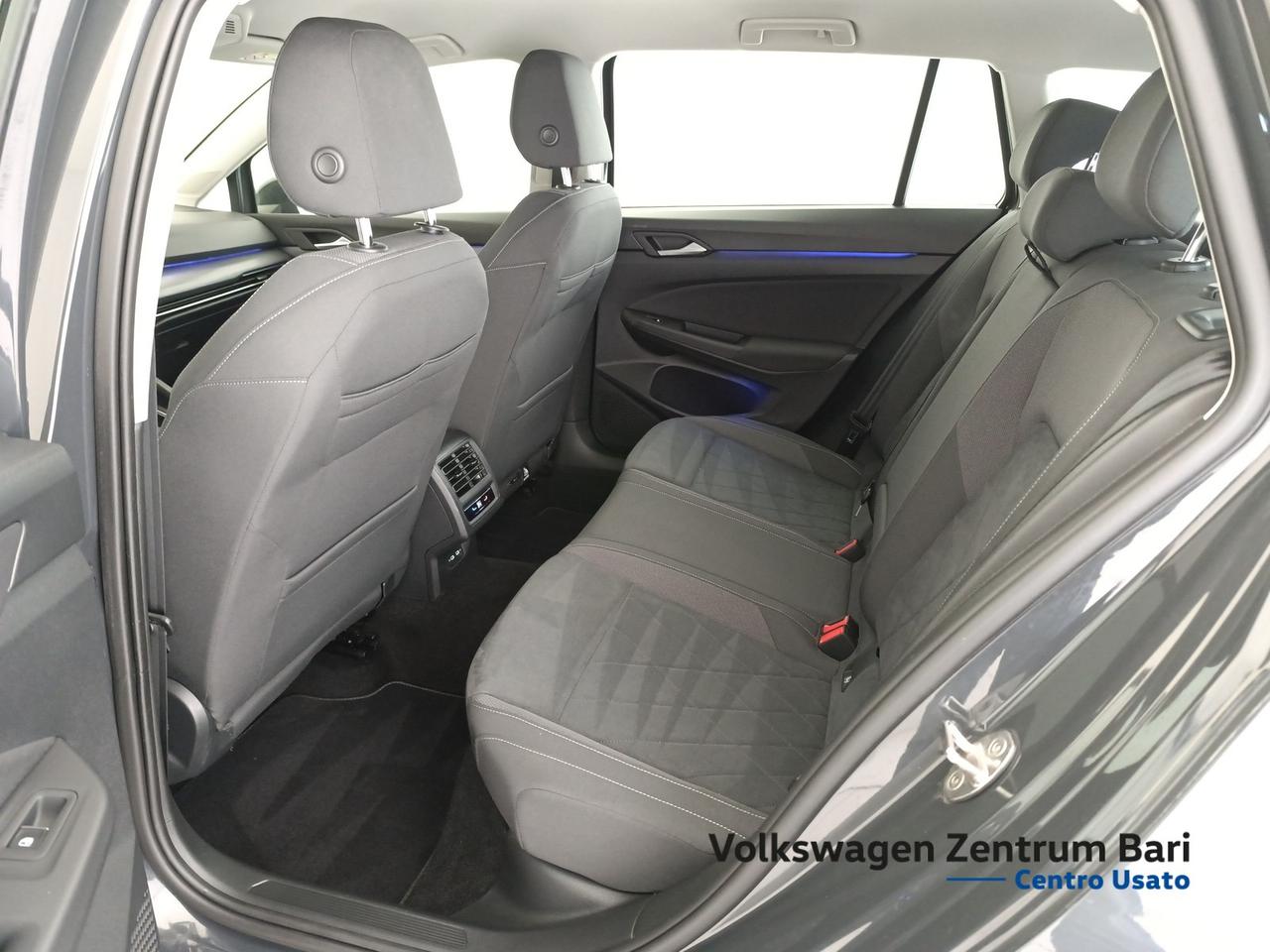 Volkswagen Golf variant 2.0 tdi style 150cv dsg