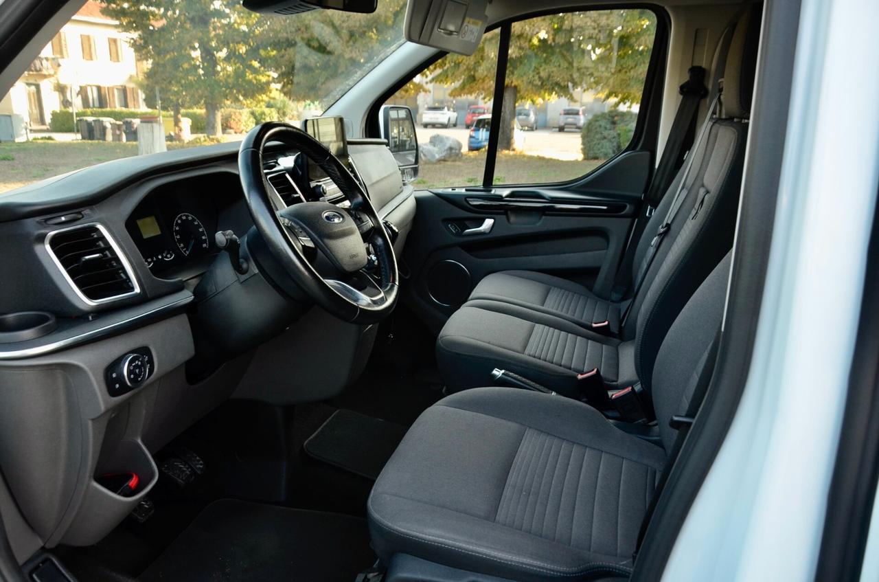 FORD TOURNEO CUSTOM 2.0 TDI 130cv 9 POSTI, VETTURA PRIVATA NO IVA, EURO 6D, PERMUTE