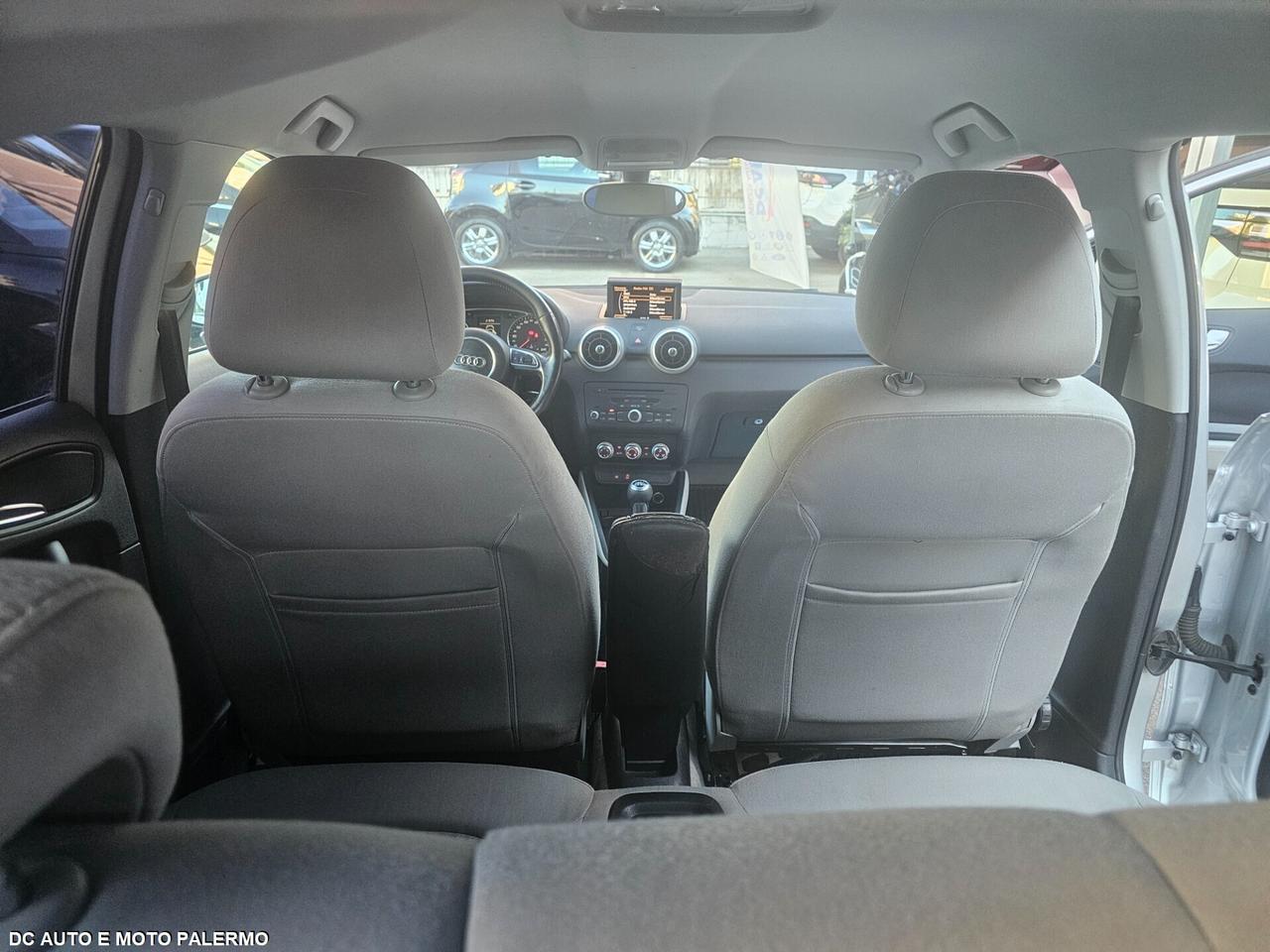 Audi A1 1.6 TDI S tronic 90CV..Da Vetrina..2013