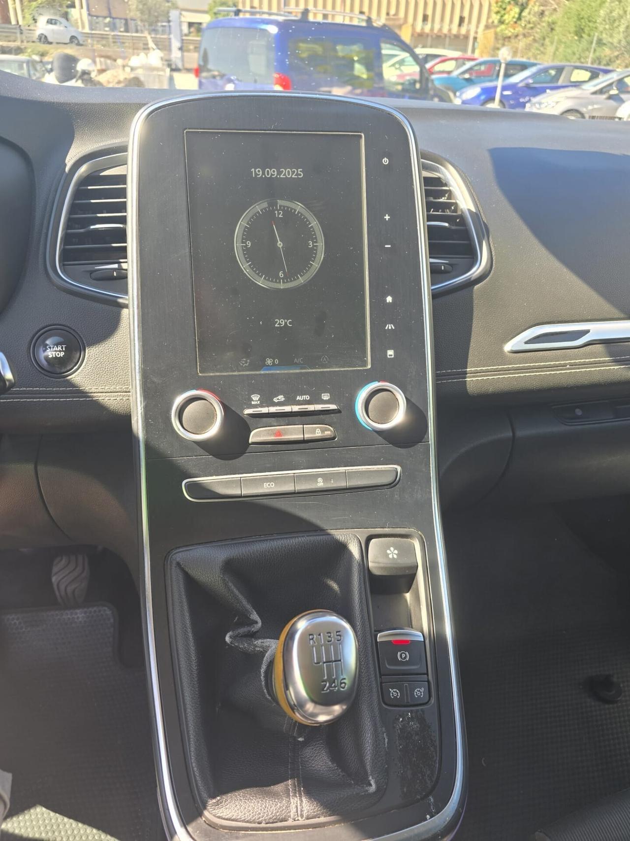 Renault Scenic Scénic dCi 8V 110 CV EDC Ene