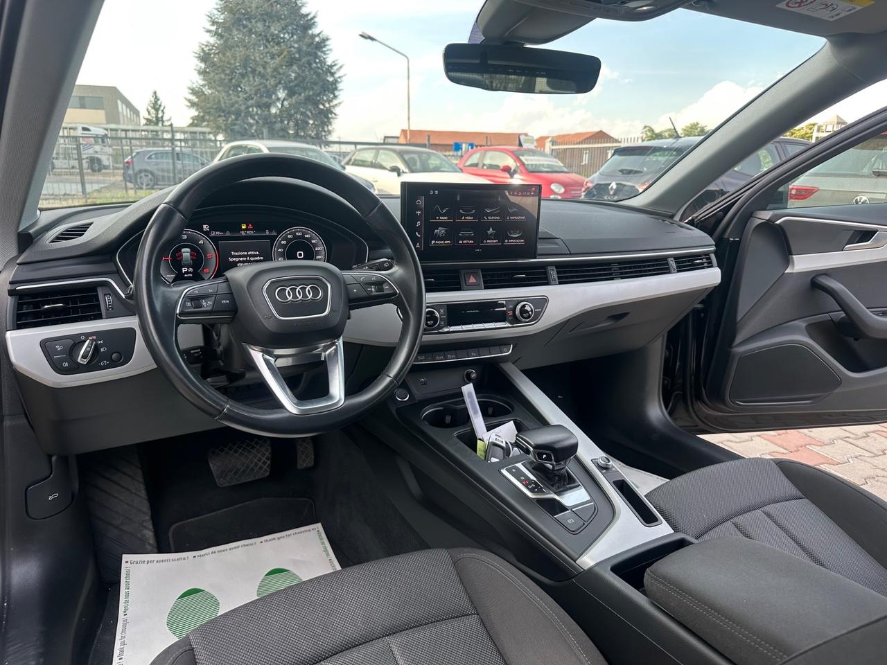 Audi A4 Avant 40 TDI quattro S tronic Business Advanced