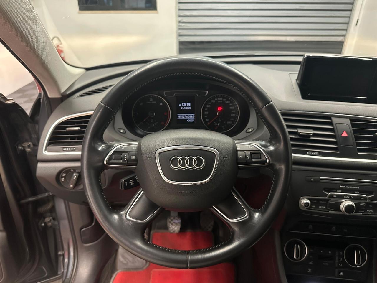 Audi Q3 2.0 TDI 120 CV Sport