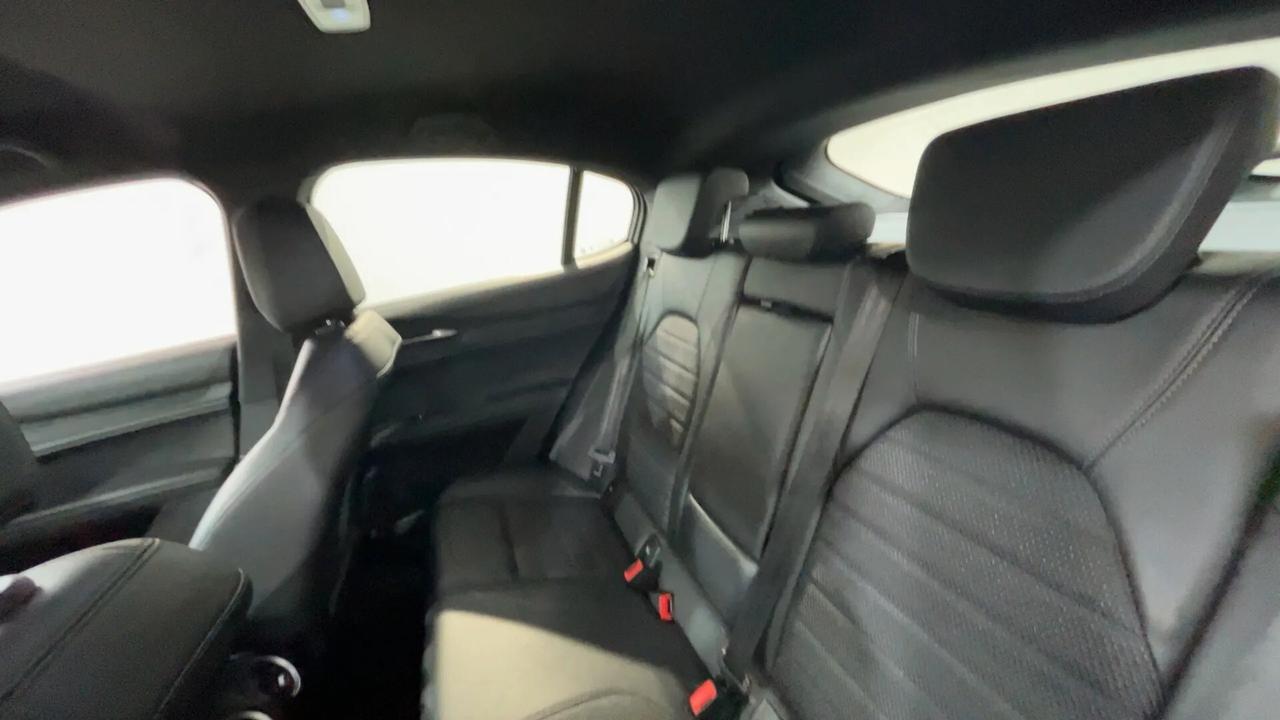 Alfa Romeo Stelvio 2.2 Turbodiesel 160 CV AT8 RWD Super Business