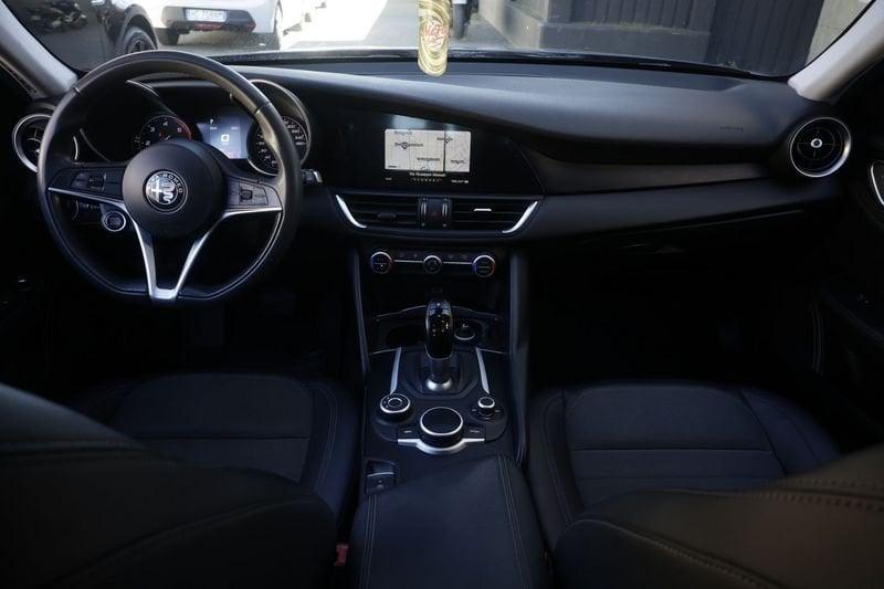 Alfa Romeo Giulia Alfa Romeo Giulia 2.2 Turbo AT8 150CV Business 110KW ANNO 2018