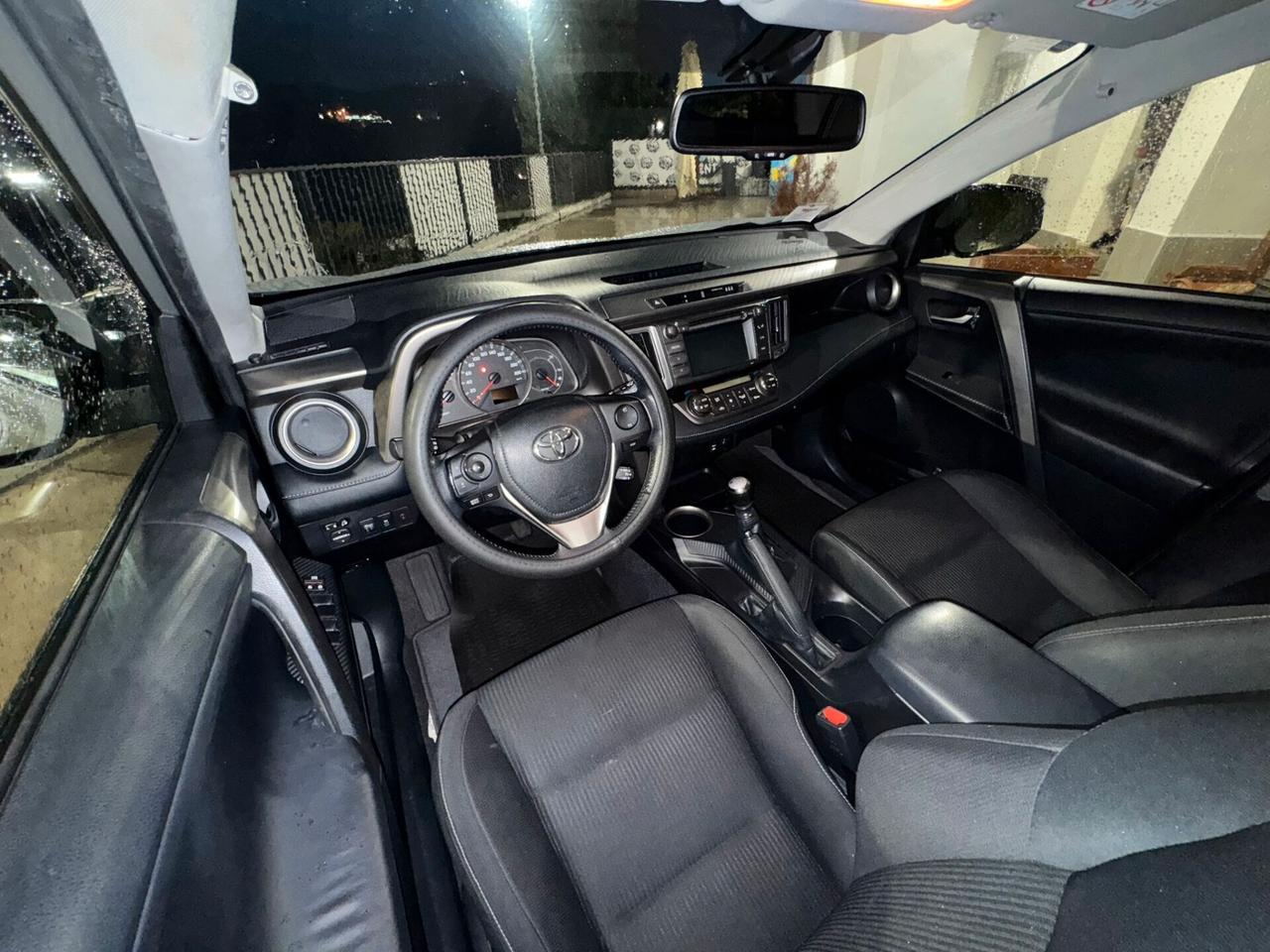 Toyota RAV 4 RAV4 2.0 D-4D 2WD Style