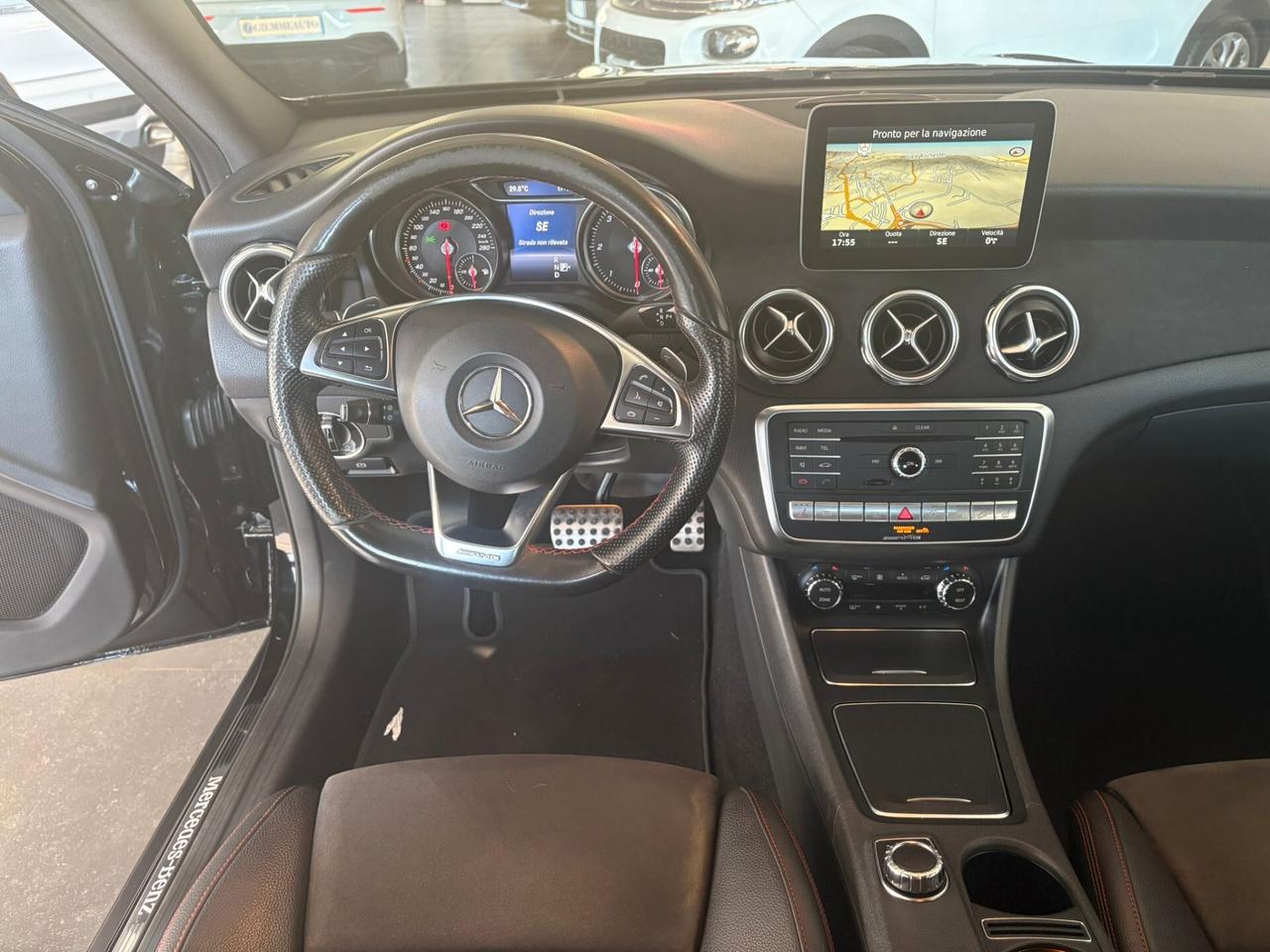 Mercedes-benz GLA 200 d Automatic 4Matic Premium