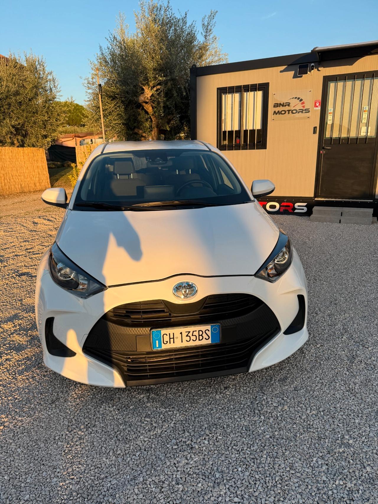 Toyota Yaris 1.5 Hybrid 5 porte Business