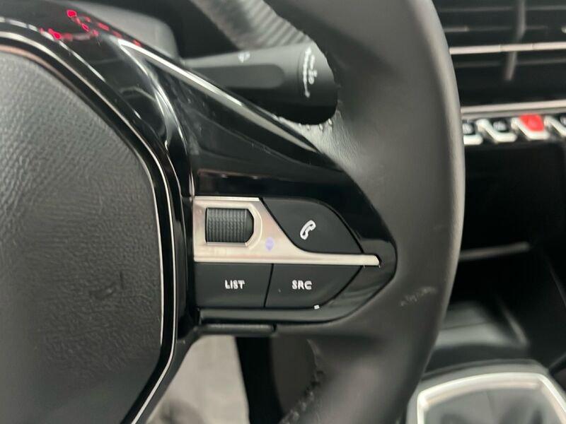 Peugeot 208 PureTech 75 S/S Style