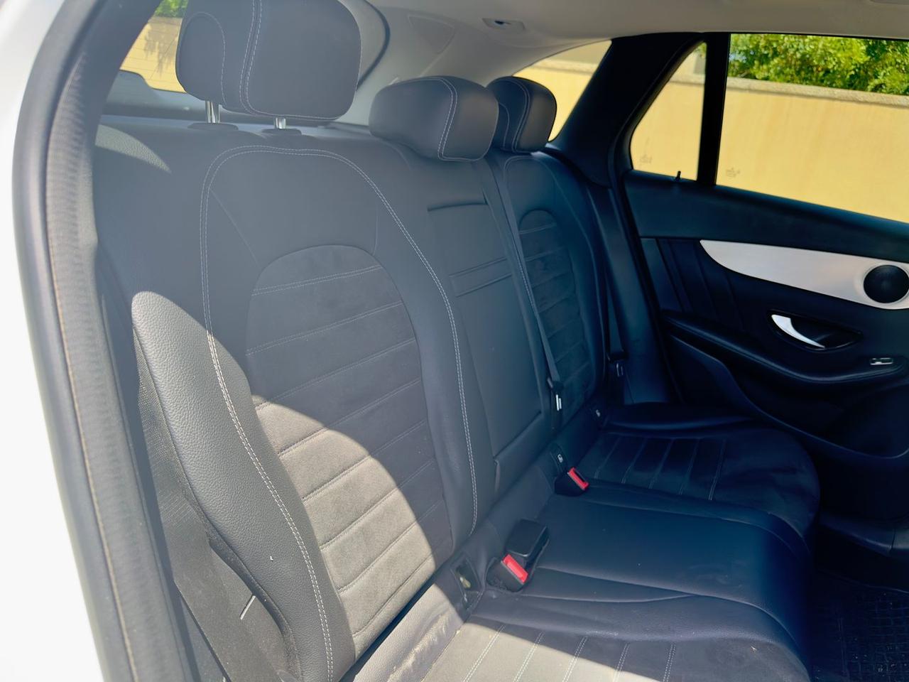 Mercedes-Benz GLC 220 D Premium