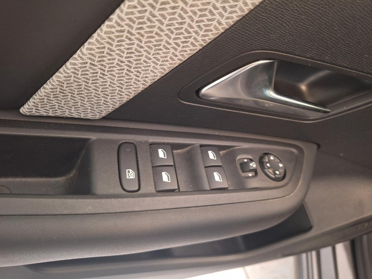 Citroen C4 BlueHDi 130 S&S EAT8 Feel Pack
