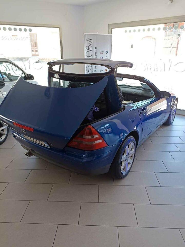 Mercedes-benz SLK 200 cat