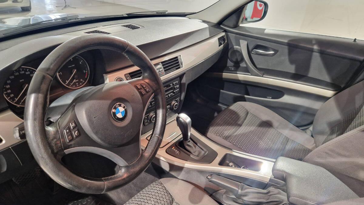 BMW Serie 3 Touring 318d 2.0 Attiva 143cv FL