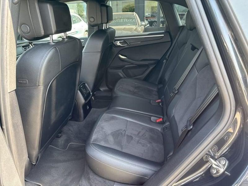 Porsche Macan 2.0 245CV PDK