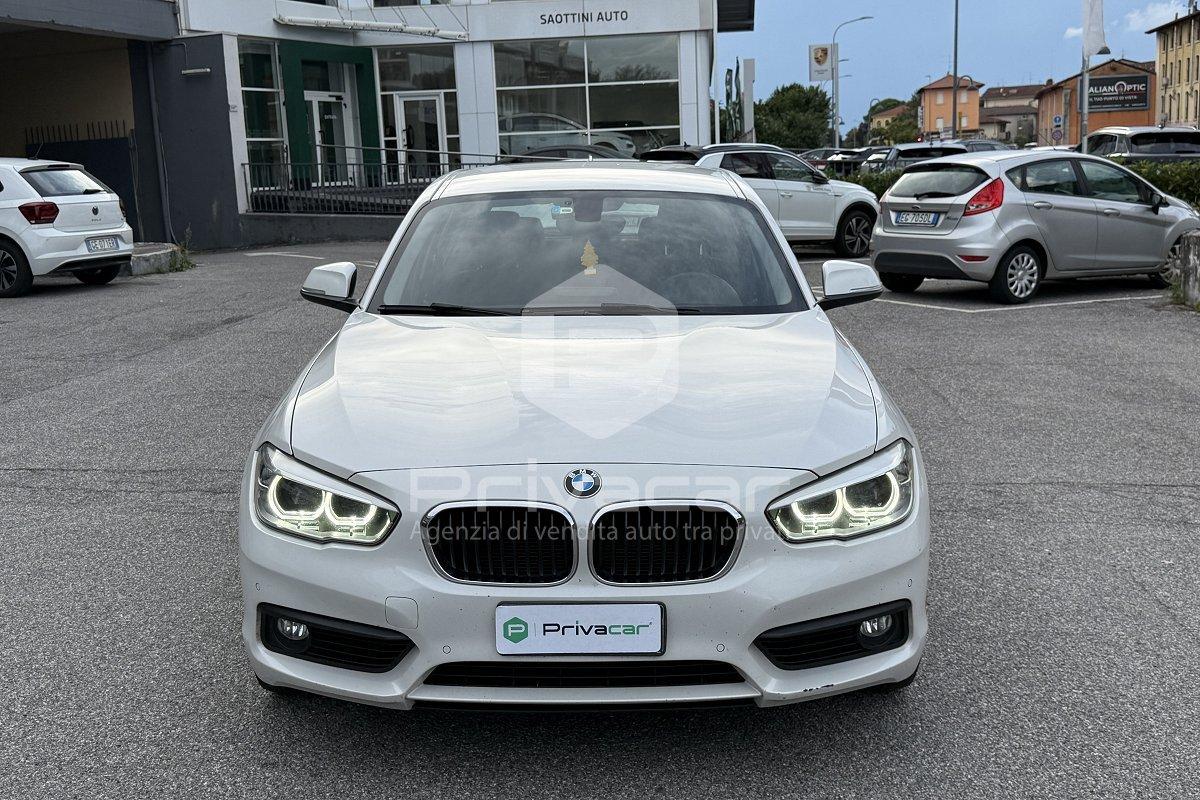 BMW 118d 5p. Advantage