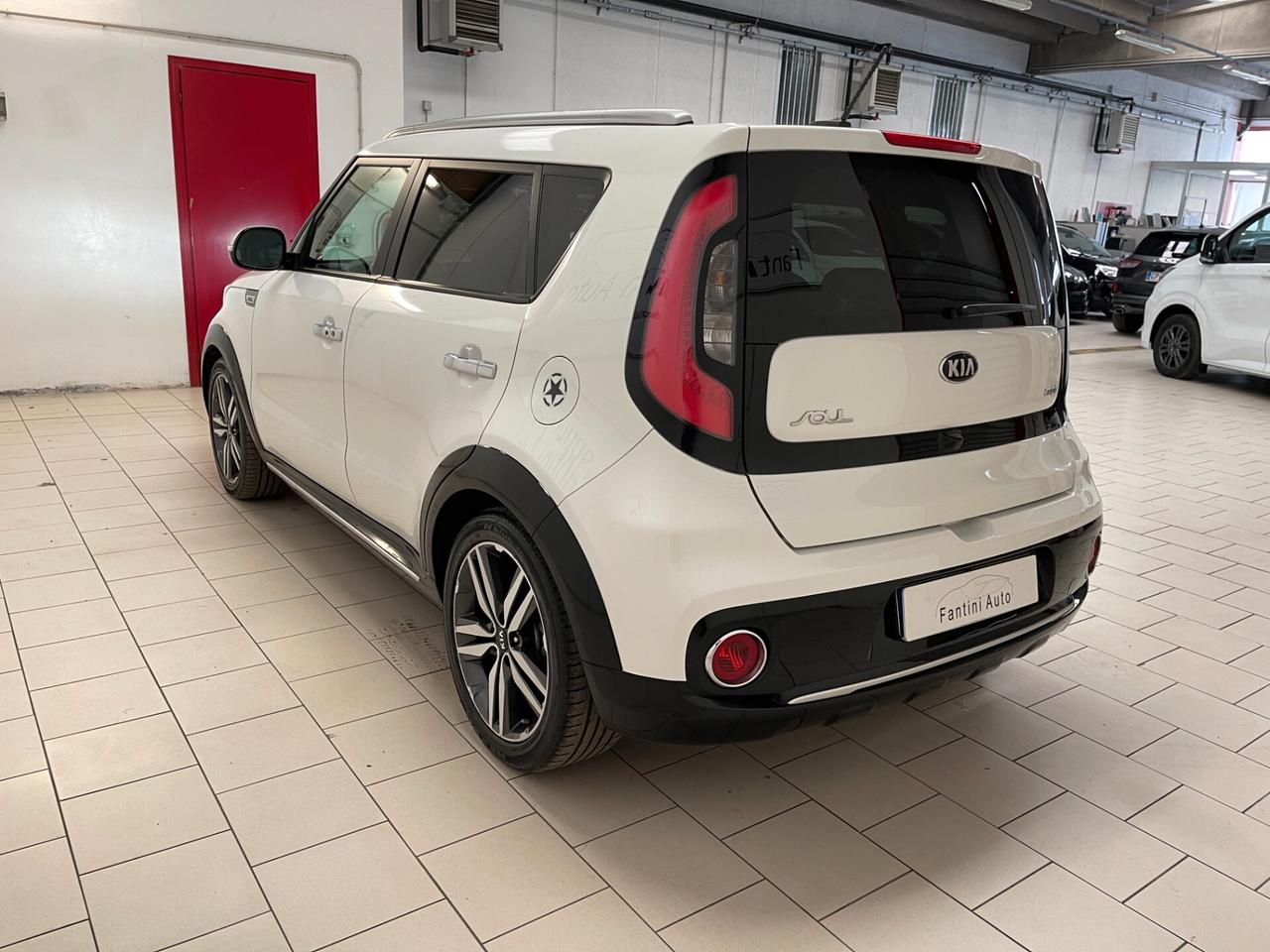 Kia Soul Your 1.6 crdi 16v c.auto-Ok Neopatentati-LEGGI SOTTO