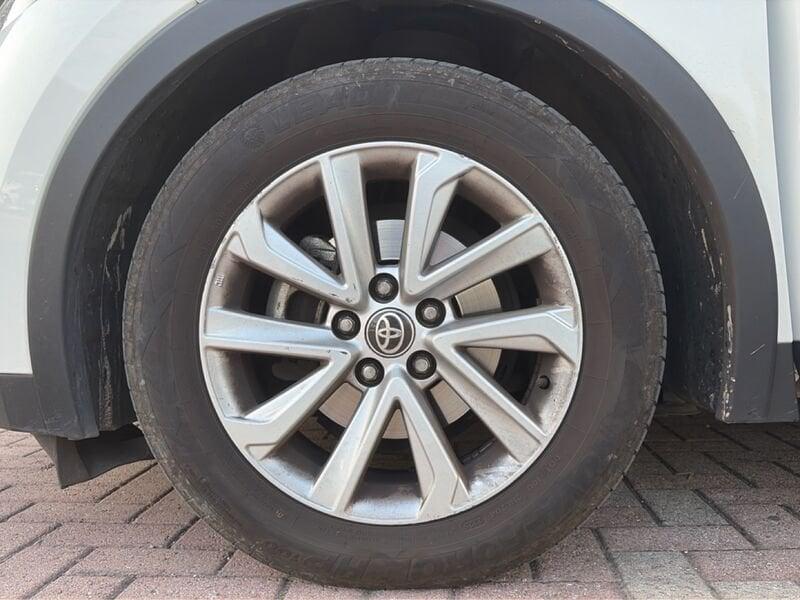 Toyota C-HR C-HR 1.8 hev Active fwd e-cvt