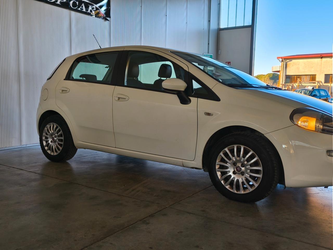 Fiat Punto 1.3 MJT 75 CV 5 porte