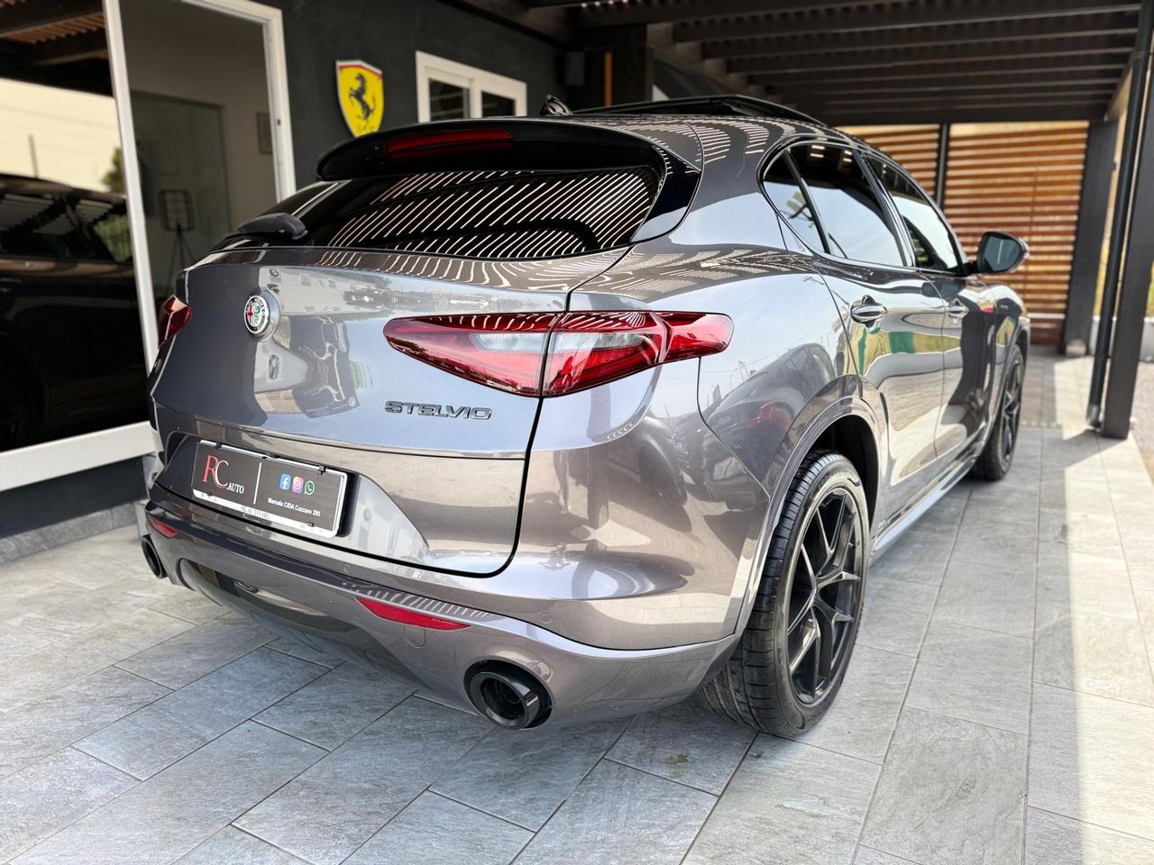Alfa Romeo Stelvio 2.2 Turbodiesel 210 CV AT8 Q4 Veloce