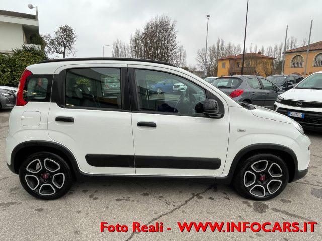 FIAT Panda 1.0 FireFly S&S Hybrid City Life