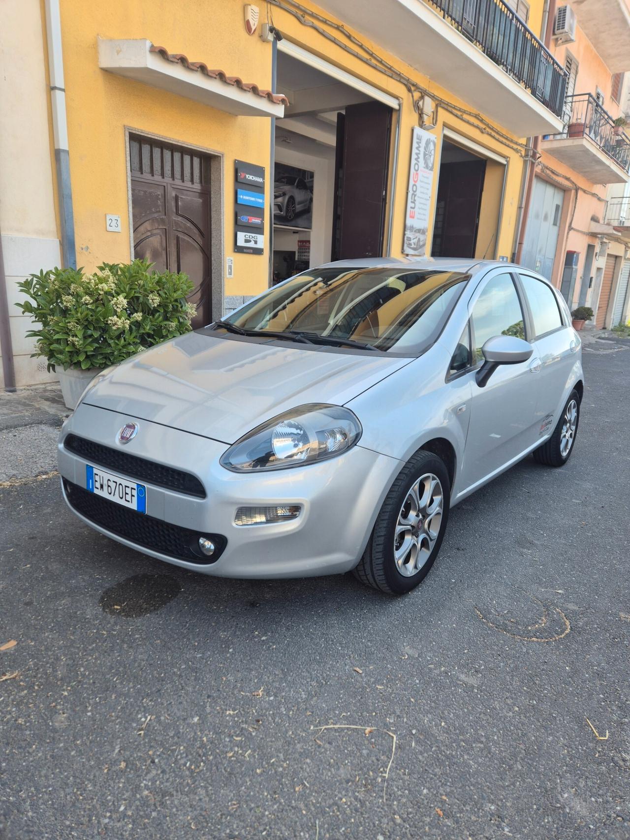 Fiat Punto 1.3 MJT II S&S 85 CV 5 porte ECO Lounge
