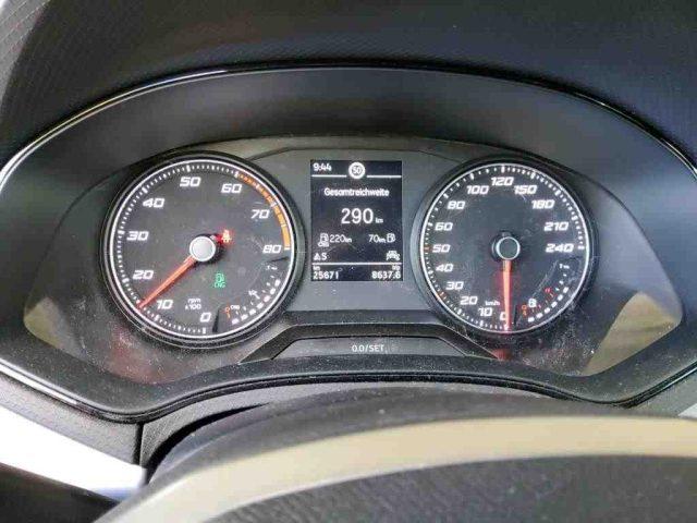 SEAT Arona 1.0 TGI FR LED, Navi, Sedili risc, Retrocam., ACC