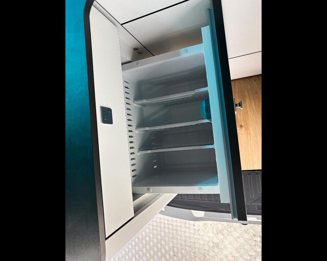 FORD Transit Nugget 320 2.0 Ecoblue 170cv aut. PC