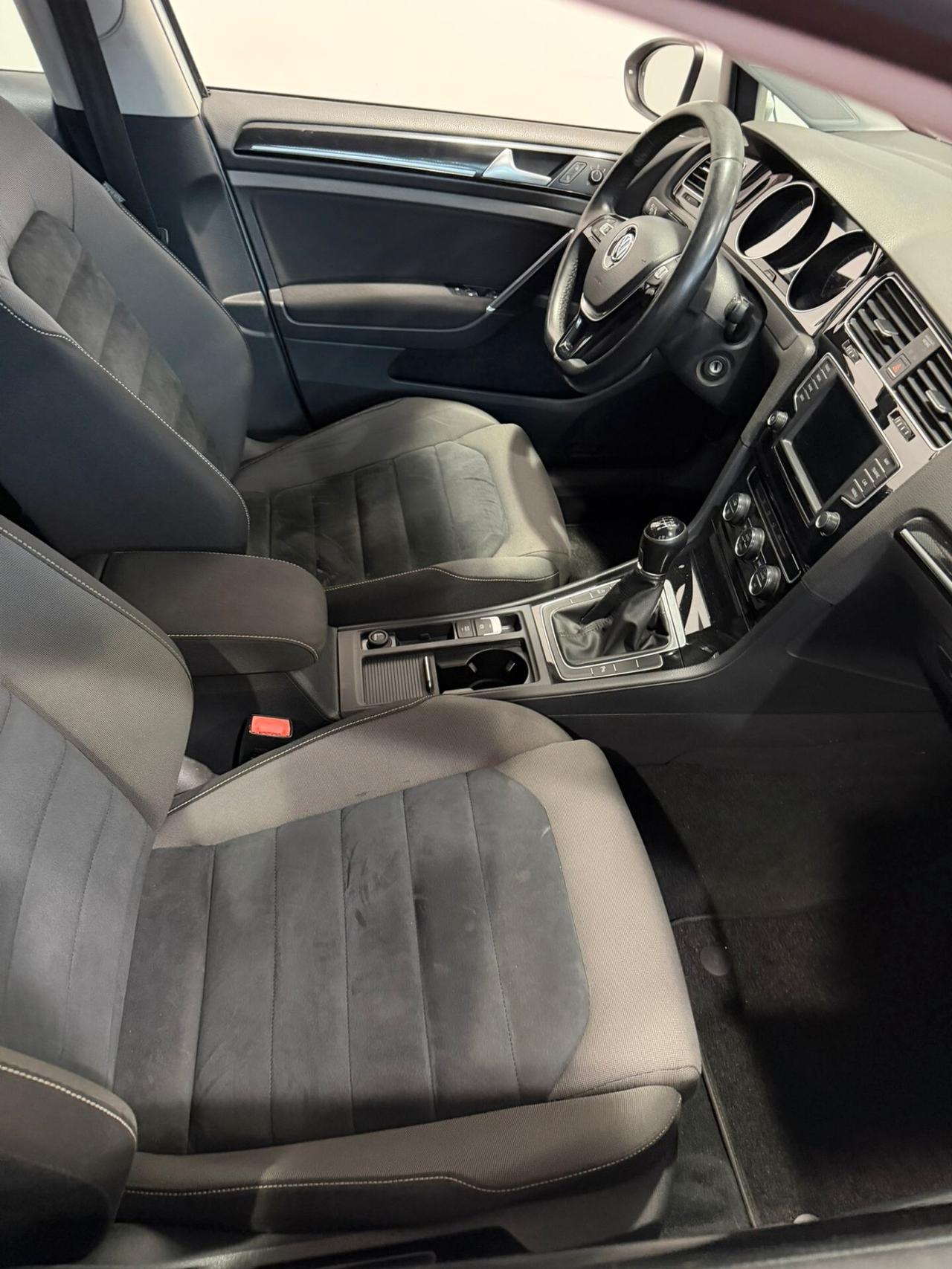 Volkswagen Golf 2.0 TDI 5p. Sport Edition BlueMotion Tech.