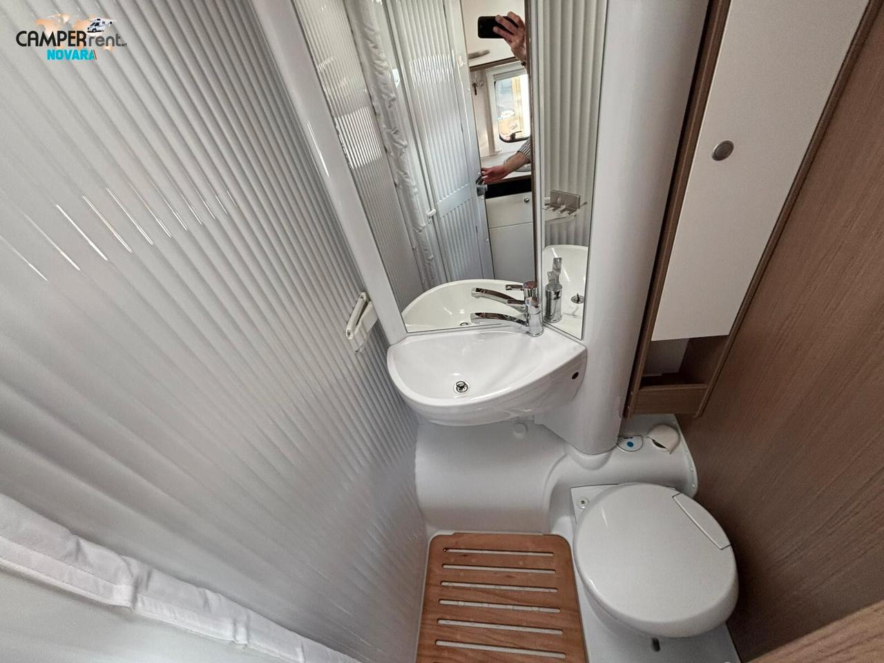 Carado V 337 EUROPA EDITION BY HYMER - LETTI GEMELLI