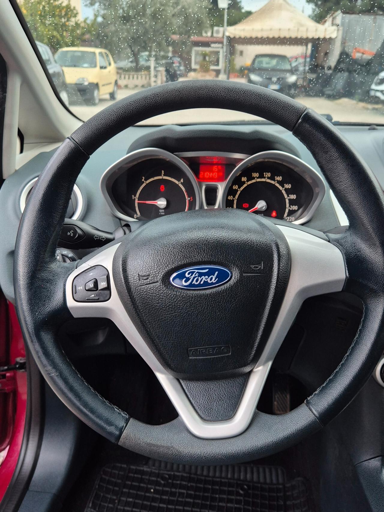 Ford Fiesta 1.6 TDCi 95 CV 5p. Titanium