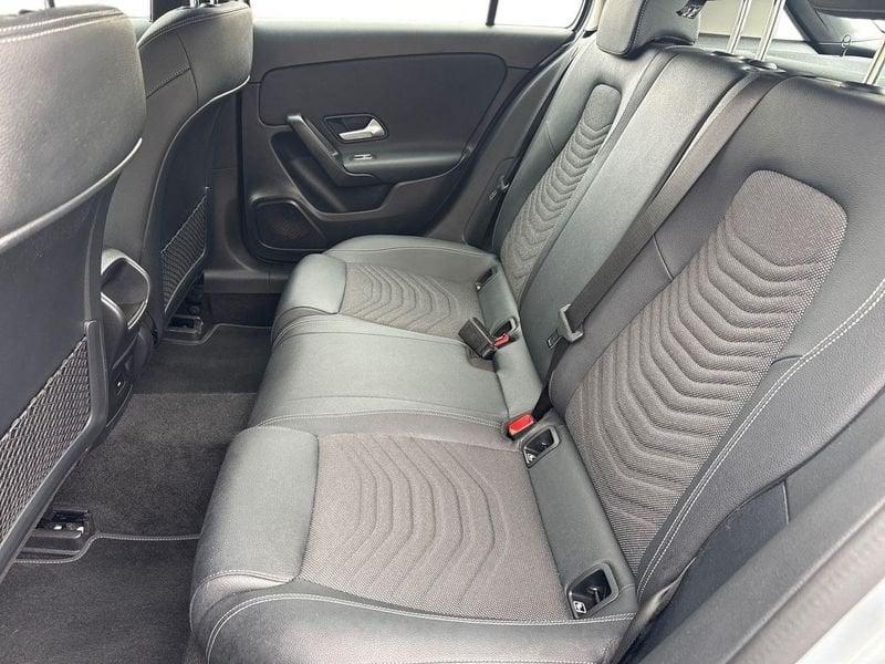 Mercedes-Benz Classe A A 180 d Advanced auto
