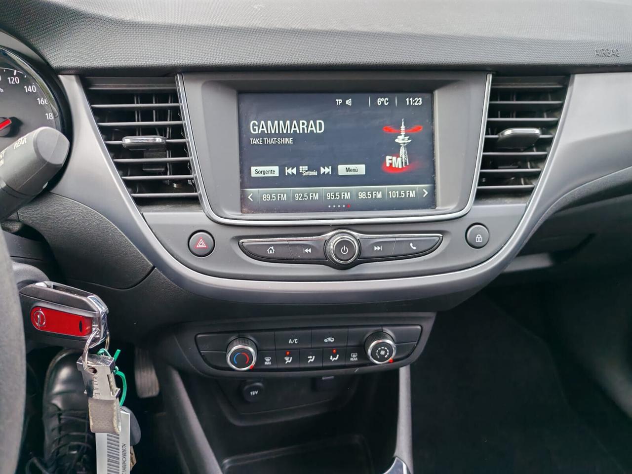 Opel Crossland X 1.2 12V Innovation