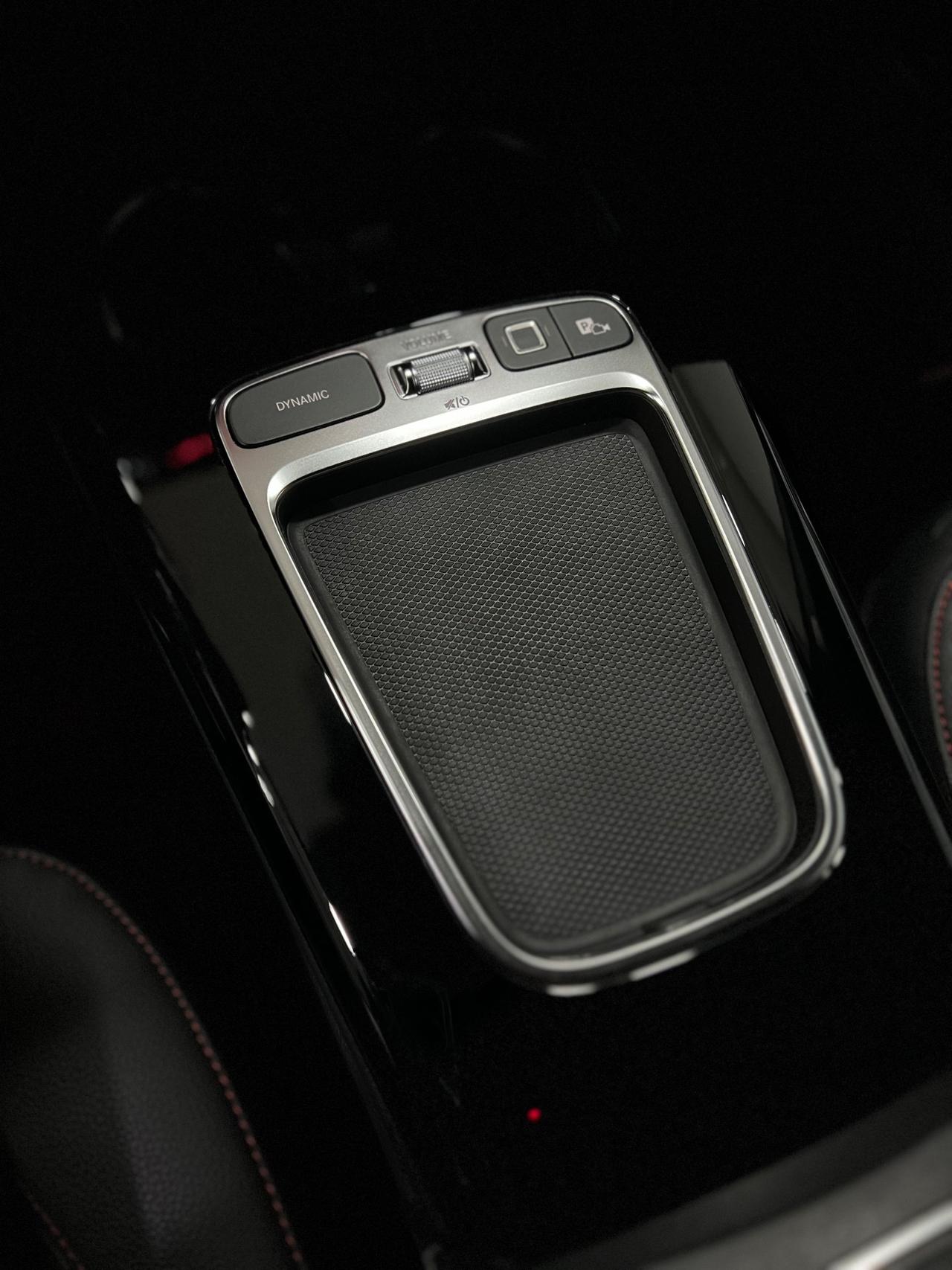 Mercedes Benz A180d Aut. AMG Line Premium 116 cv