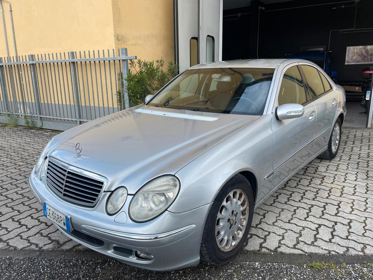 Mercedes-benz E 220 E 220 CDI cat Avantgarde