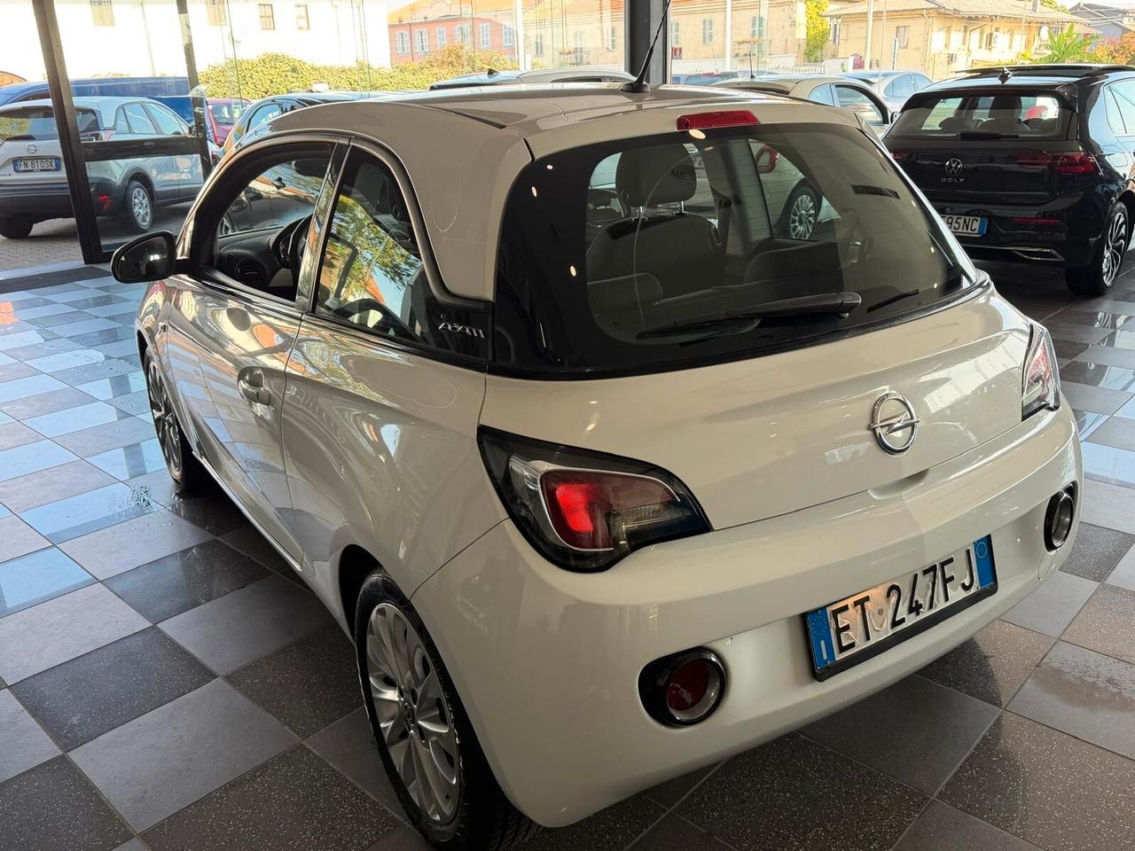 Opel Adam 1.2 70 CV