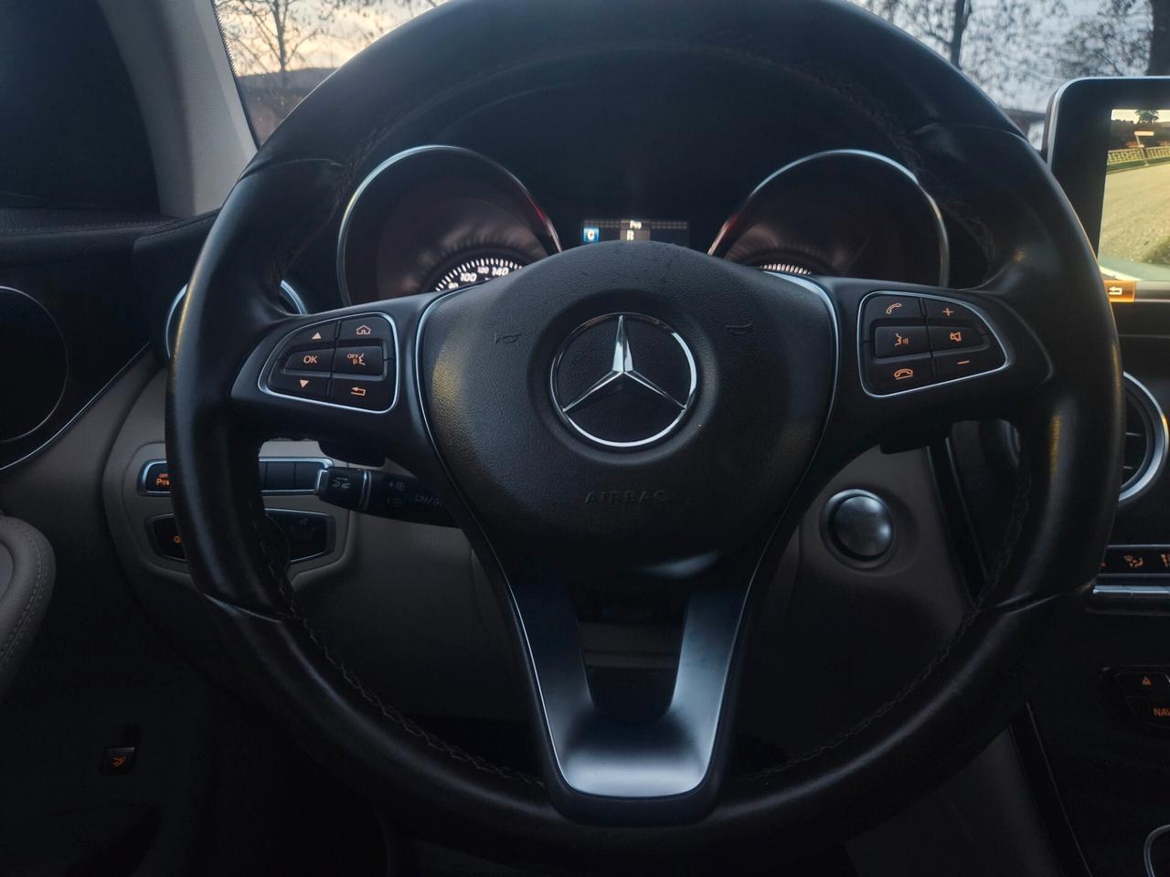 Mercedes-benz GLC 250 Coupe PAK AMG FULL OPTIONAL